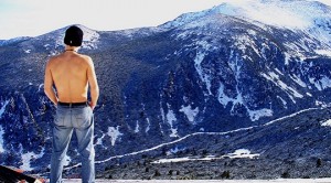sin_camisa
